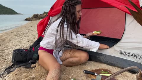 naturist beach solo camping 🌶️ BEAUTY GIRL OVERNIGHT ALONE IN TENT🏝️swimming on clean lagoon