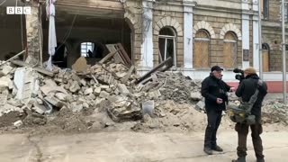 What we know about Ukraine and Russia's 'restricted' battle for Kherson - BBC News