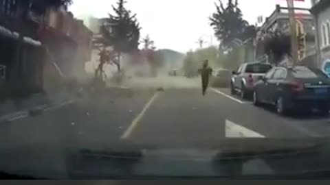 Dashcam captures strong earthquake shaking road in China