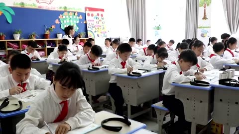 Chinese children are accustomed to total 5G control from childhood