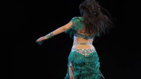 Thea tests out her $5 bellydance costume - improvised belly dance