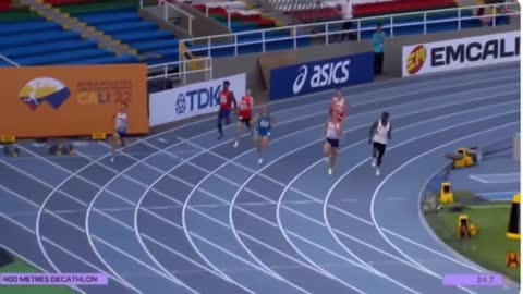 Alberto Nonino lost 400-meter race 2022 World Athletics U20 Championships due to Penis popping out