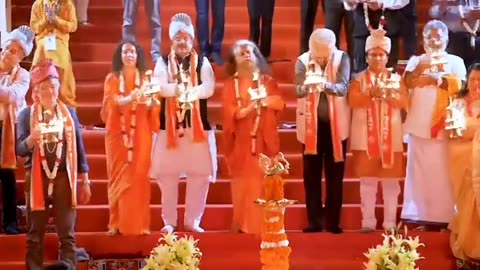 "Witnessing the Ganga Aarti with G20 India Guests | Spiritual Extravaganza"