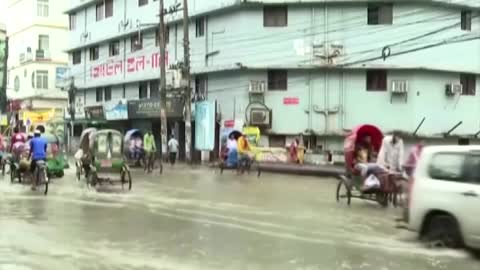 Bangladesh floods leave millions stranded