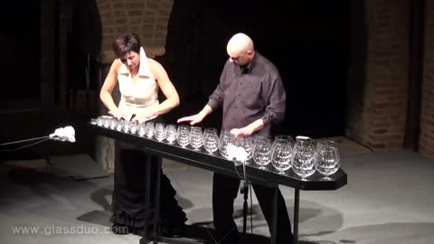 Sugar Plum Fairy by Tchaikovsky - GlassDuo LIVE