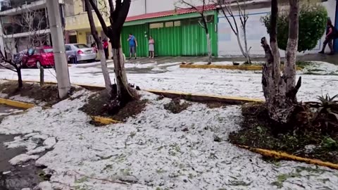 Hailstorm covers Mexican city with thick ice amid heat wave