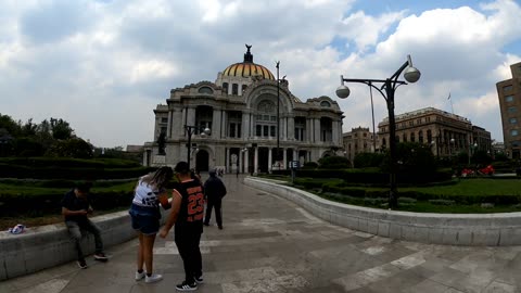 Palacio de Bellas Artes Museum in Mexico City... (Short version)