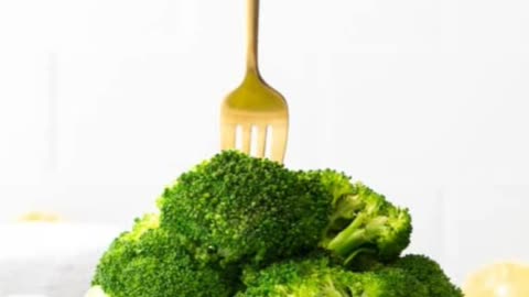 Broccoli ke fayde Broccoli Benefits #shorts #vegan #vegetarian #broccoli #healthyfood