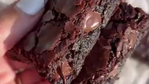 Decadent Chocolate Fudge Brownies