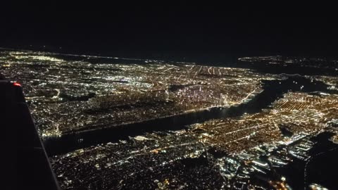 LaGuardia SouthWest Bound over NYC