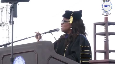 Oprah, Tom Hanks, Volodymyr Zelenskyy deliver moving graduation remarks