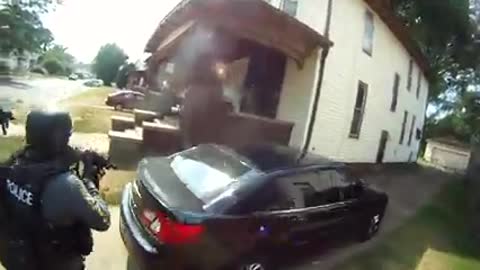 City attorney's office releases helmet cam video evidence of 2012 SWAT raid 😱😲