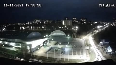Meteor Lights Up The Russian Skies