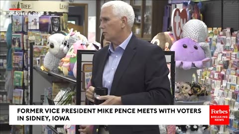 Mike Pence Makes Iowa Voters Laugh Reacting To Biden Restarting Border Wall Construction