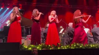 Celtic Woman - Have Yourself a Merry Little Christmas (A Christmas Symphony)
