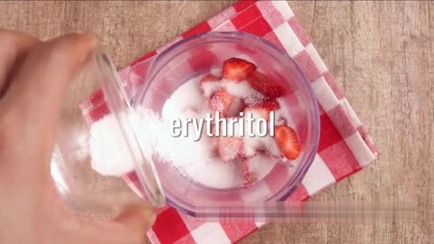 Recipe 10 - Keto Strawberry Cheesecake Fat Bombs