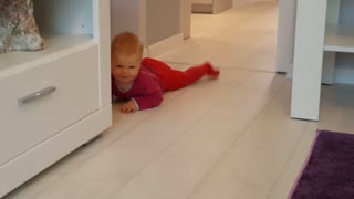 Baby Crawls for the First Time