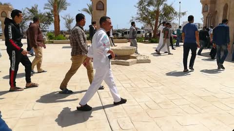 People Walking Out Off Masjjed El Moustafa Sharm El SHiekh