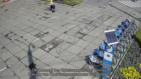 Der Moment des Raketenangriffs auf Winnyzja wurde von Überwachungskameras festgehalten