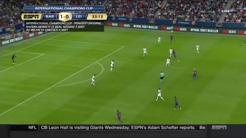 Luis Suarez scores incredible solo goal v Leicester