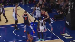 NBA: Brunson Dimes Hartenstein for Easy Bucket! Knicks vs. Kings