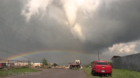 CLOSE TORNADO TEARS THROUGH TOWN - Madill Oklahoma