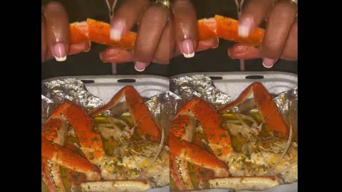 Y’all hear how that Crableg crack Come get you some soulful seafood at Seafood Destiny