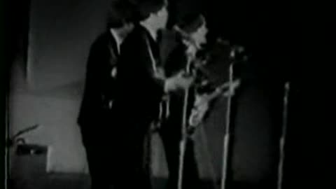 Beatles - Hollywood Bowl = Live Music Video 1964