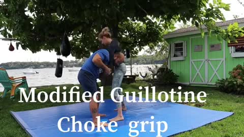 Modified Guillotine Choke Grip