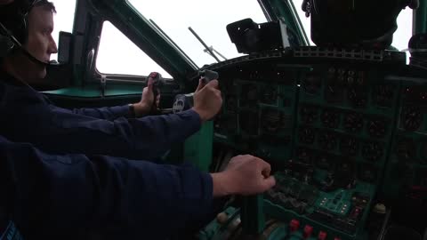 Hair-Raising Footage Shows Heavy Aircraft Make Flight In Stormy Conditions