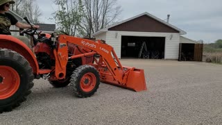 How To Activate The Float Feature On A Kubota L2501