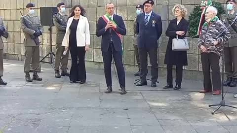 In diretta della Festa della Liberazione - Monumento della Resistenza Pesaro.