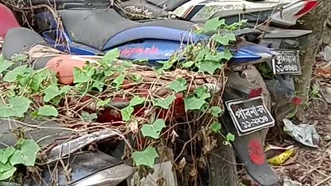 পুলিশের কাজ দেখুন কেমন বাইক //See what kind of bike the police work