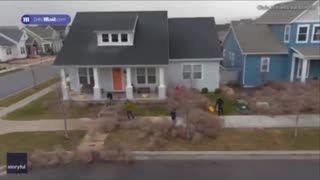 TUMBLEWEED takes over Utah town leaving residents buried under bushel of thorny branches