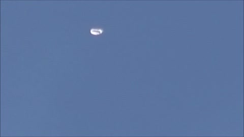 Barbell UFO / Fast Walker - Captured Moving Slow 26 April 2021 Adelaide