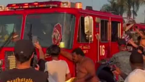 LA Teens HARRASS Firetruck Trying To Respond To Emergency
