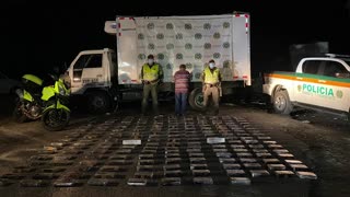 Video: En Santander, incautaron un camión con más de $1.000 millones en narcóticos