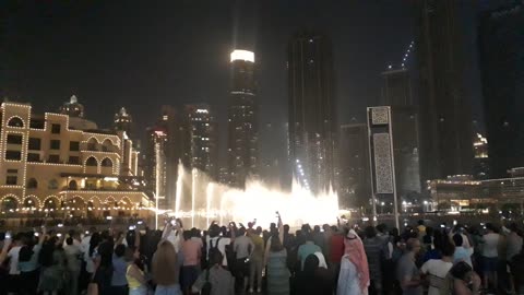 Water dance in dubai burj khalifa