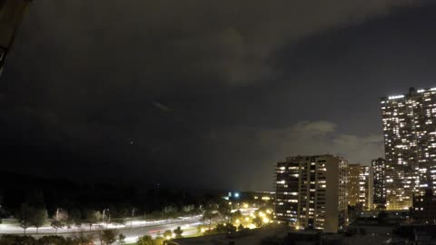 Incredible timelapse of lightning storm over Chicago