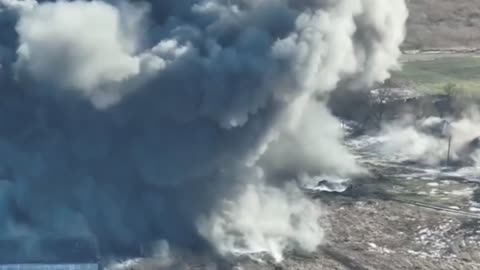 Russian Air Force Dropping Bombs Onto Russian Territory