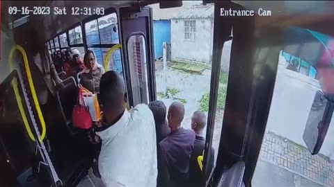 Suspects sought after robbing a bus full of passengers in Gugulethu