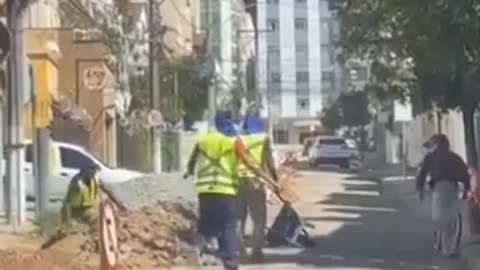 Never mess with construction workers