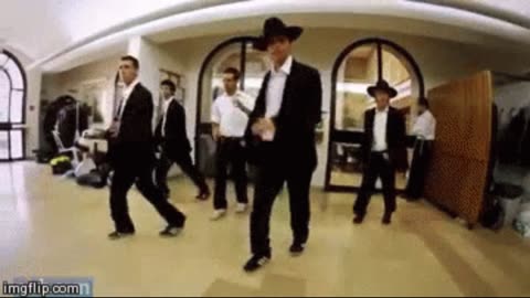 Żyduchy pojebuchy tańczą swój kretyński zydowski taniec do muzyki Gangnam Style