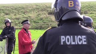 Public order police undergo petrol bomb training