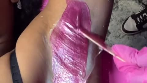 Underarm Waxing with Tickled Pink Hard Wax | SilkySuite