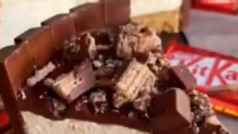 Most Delicious 😋 KitKat cake🎂Recipe For New Year's Eve🎉#health #food #shorts #viral #trending #like