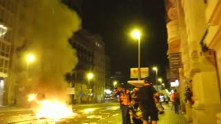 Tanqueta protestas del independentismo catalán colapsa Barcelona