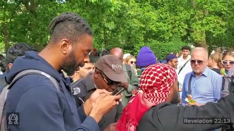 Speakers Corner - Scraps Runs Because He Can't Defend S Sla In Islam - ft David & Blade