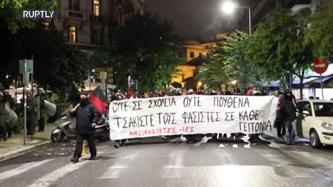 Greece: Antifa protesters march through Thessaloniki streets - 10.10.2021