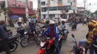 Mototaxistas protestan en las vías de Cartagena